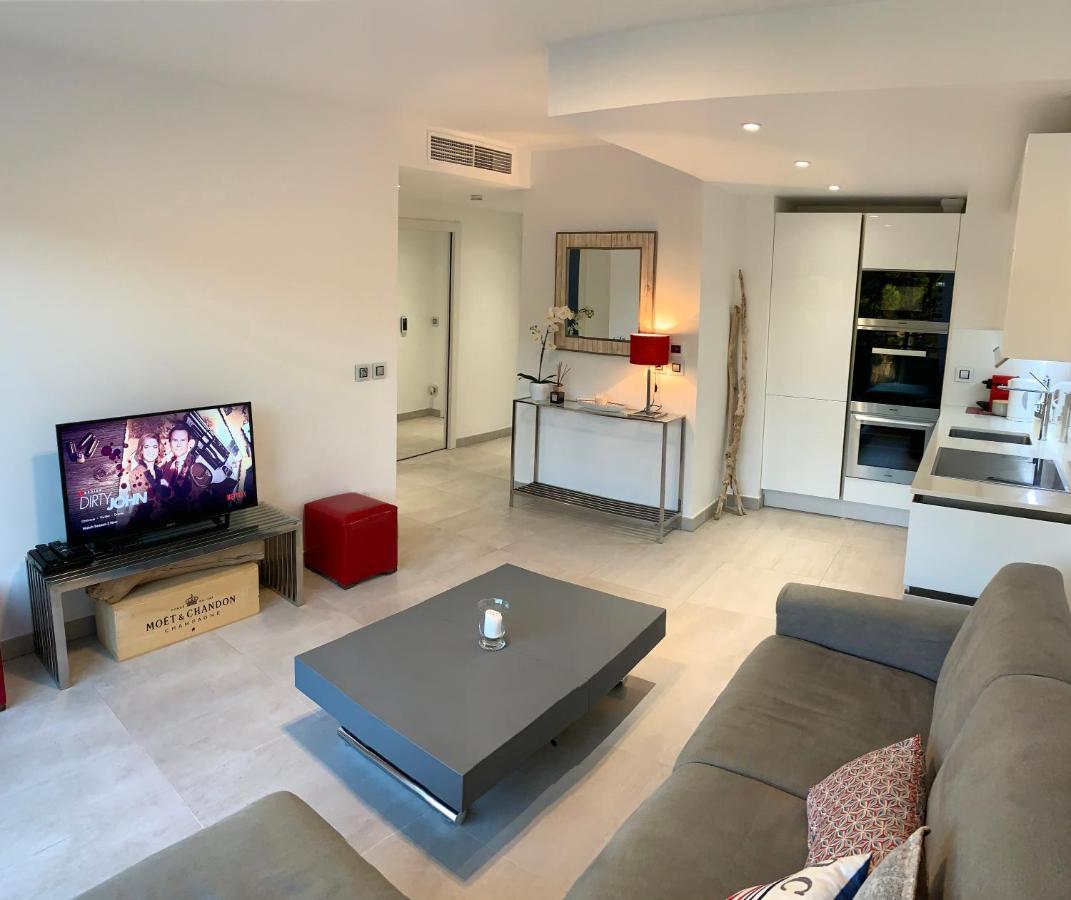 Exclusive Resort Apartments With Parking Сен Тропе Екстериор снимка
